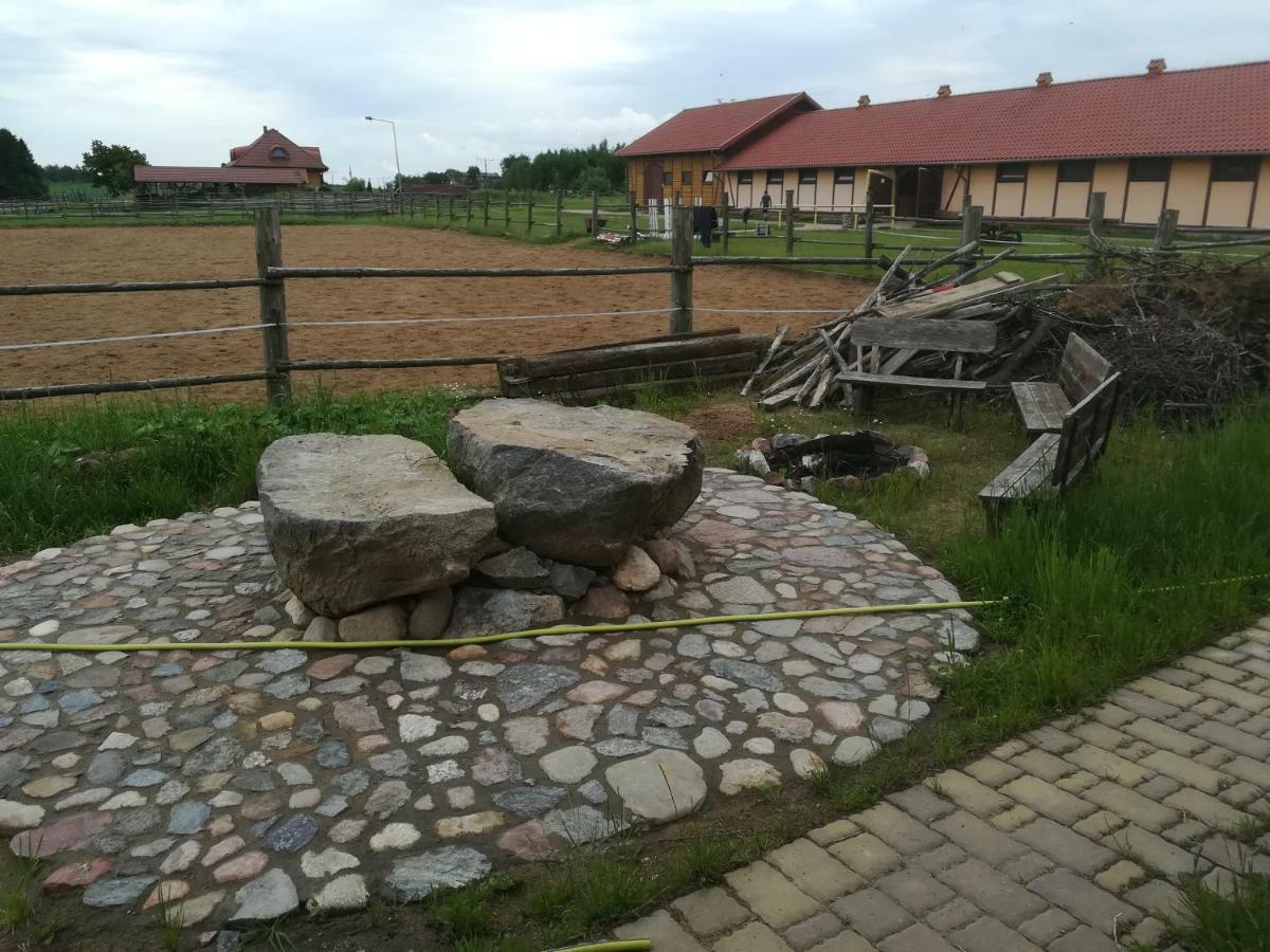 Pensjonat Przy Stajni Kierzkowo (Gdansk) Exterior foto